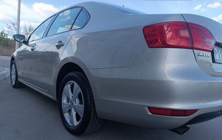 Volkswagen Jetta VI, 2012 год, 900 000 рублей, 9 фотография