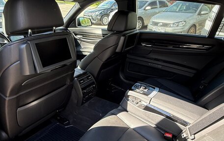 BMW 7 серия, 2011 год, 1 650 000 рублей, 23 фотография