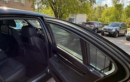 BMW 7 серия, 2011 год, 1 650 000 рублей, 24 фотография
