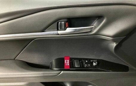 Toyota Camry, 2024 год, 4 150 000 рублей, 17 фотография