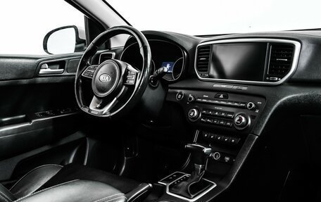 KIA Sportage IV рестайлинг, 2019 год, 1 900 000 рублей, 9 фотография