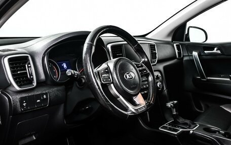 KIA Sportage IV рестайлинг, 2019 год, 1 900 000 рублей, 12 фотография