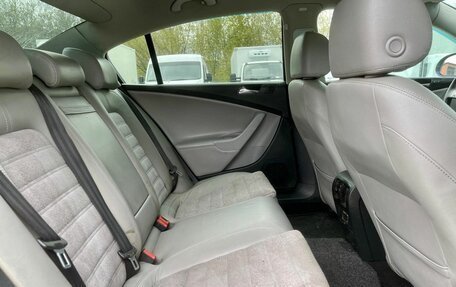 Volkswagen Passat B6, 2005 год, 405 000 рублей, 13 фотография