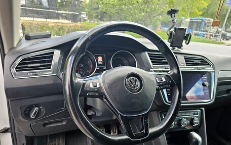 Volkswagen Tiguan II, 2018 год, 1 820 000 рублей, 6 фотография