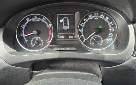 Skoda Rapid I, 2017 год, 1 490 000 рублей, 10 фотография