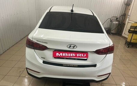 Hyundai Solaris II рестайлинг, 2018 год, 910 000 рублей, 13 фотография