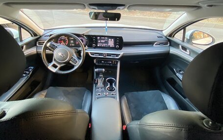 KIA K5, 2021 год, 2 150 000 рублей, 12 фотография