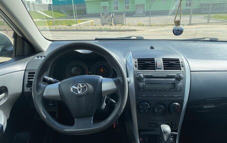 Toyota Corolla, 2012 год, 1 050 000 рублей, 9 фотография