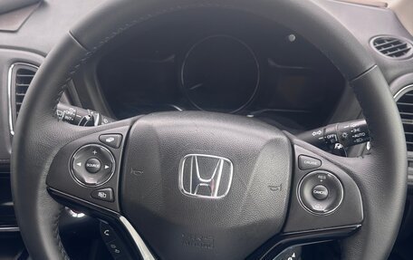 Honda Vezel, 2014 год, 1 600 000 рублей, 20 фотография