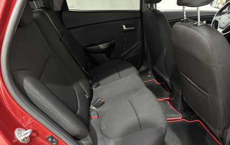KIA Rio III рестайлинг, 2015 год, 880 000 рублей, 15 фотография