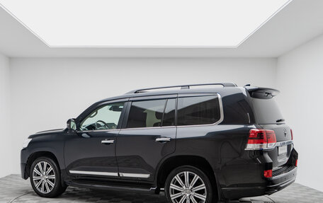 Toyota Land Cruiser 200, 2018 год, 6 870 000 рублей, 7 фотография