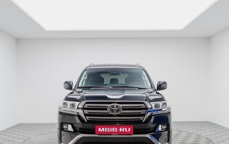 Toyota Land Cruiser 200, 2018 год, 6 870 000 рублей, 2 фотография