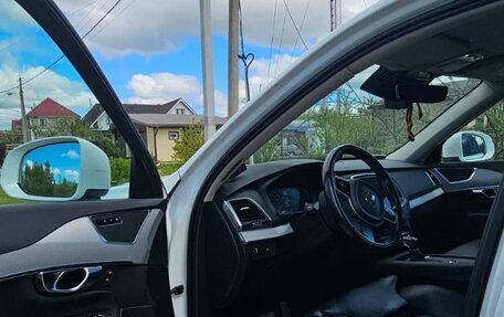 Volvo XC90 II рестайлинг, 2021 год, 4 500 000 рублей, 8 фотография