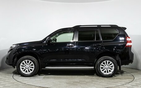 Toyota Land Cruiser Prado 150 рестайлинг 2, 2014 год, 3 099 585 рублей, 8 фотография