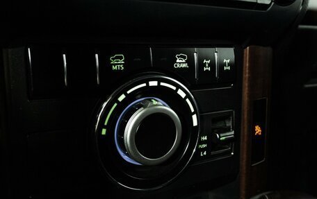 Toyota Land Cruiser Prado 150 рестайлинг 2, 2014 год, 3 099 585 рублей, 16 фотография