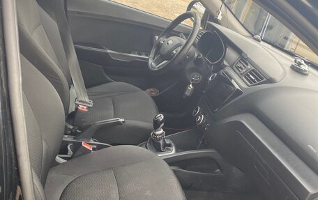 KIA Rio III рестайлинг, 2014 год, 700 000 рублей, 10 фотография