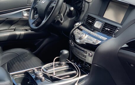 Infiniti Q70 I, 2014 год, 2 900 000 рублей, 9 фотография
