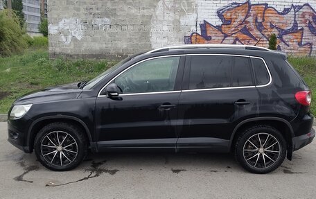 Volkswagen Tiguan I, 2010 год, 800 000 рублей, 4 фотография