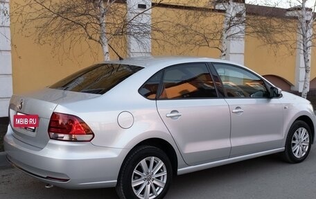Volkswagen Polo VI (EU Market), 2015 год, 1 080 000 рублей, 4 фотография