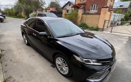Toyota Camry, 2019 год, 3 160 000 рублей, 6 фотография