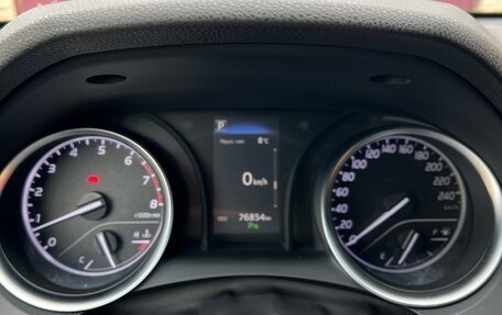 Toyota Camry, 2019 год, 3 160 000 рублей, 17 фотография