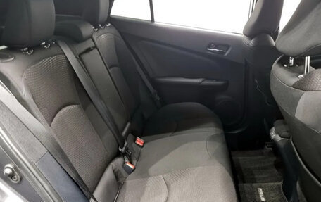 Toyota Prius IV XW50, 2022 год, 1 905 000 рублей, 10 фотография