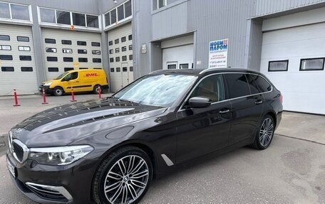 BMW 5 серия, 2017 год, 3 150 000 рублей, 2 фотография