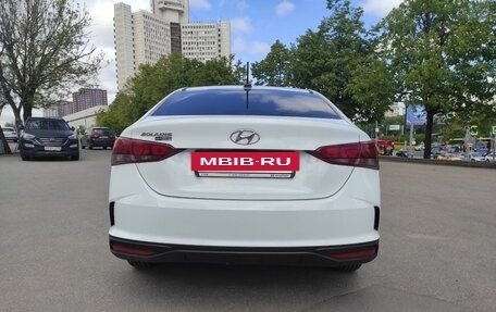 Hyundai Solaris II рестайлинг, 2020 год, 1 750 000 рублей, 4 фотография
