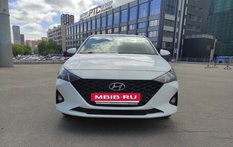 Hyundai Solaris II рестайлинг, 2020 год, 1 750 000 рублей, 2 фотография