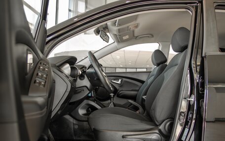 Hyundai ix35 I рестайлинг, 2013 год, 995 000 рублей, 7 фотография