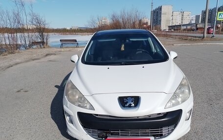 Peugeot 308 II, 2009 год, 360 000 рублей, 2 фотография