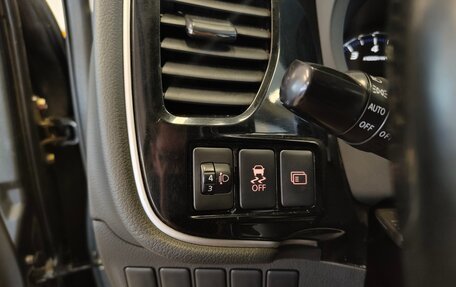 Mitsubishi Outlander III рестайлинг 3, 2013 год, 1 319 000 рублей, 10 фотография