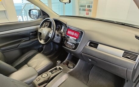 Mitsubishi Outlander III рестайлинг 3, 2013 год, 1 319 000 рублей, 5 фотография