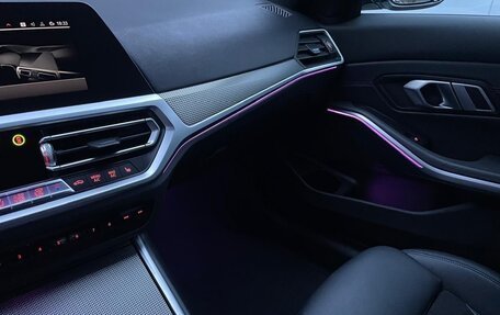 BMW 3 серия, 2020 год, 3 650 000 рублей, 3 фотография