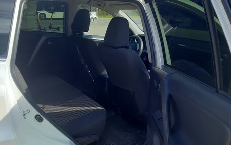 Toyota RAV4, 2013 год, 1 898 000 рублей, 5 фотография