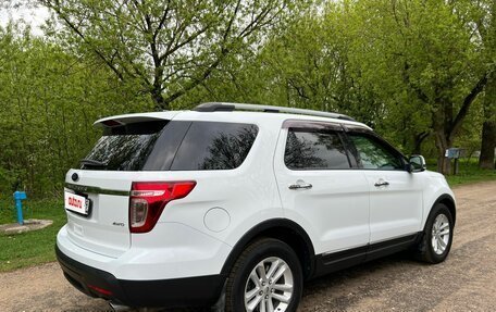 Ford Explorer VI, 2013 год, 2 300 000 рублей, 3 фотография