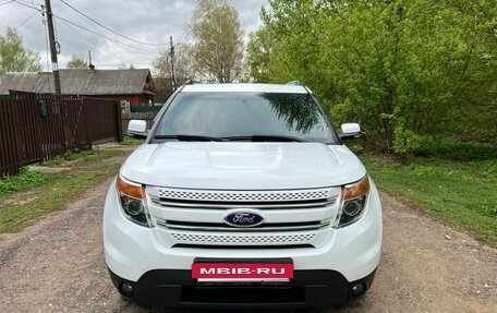 Ford Explorer VI, 2013 год, 2 300 000 рублей, 8 фотография