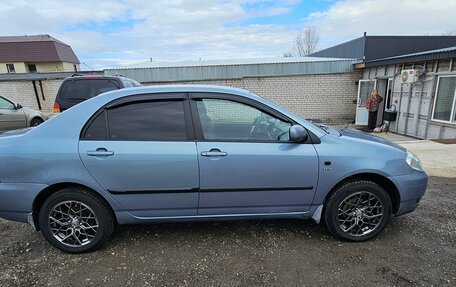 Toyota Corolla, 2002 год, 800 000 рублей, 3 фотография