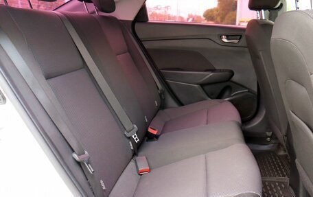 Hyundai Solaris II рестайлинг, 2019 год, 1 600 000 рублей, 10 фотография