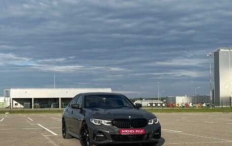 BMW 3 серия, 2019 год, 4 450 000 рублей, 1 фотография