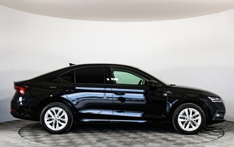 Skoda Octavia IV, 2021 год, 2 380 000 рублей, 4 фотография