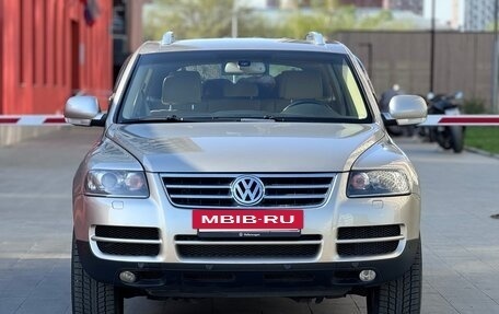 Volkswagen Touareg III, 2006 год, 980 000 рублей, 2 фотография