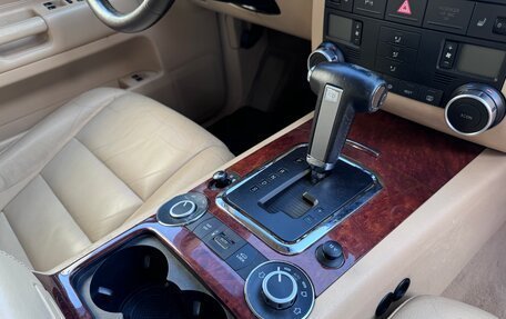 Volkswagen Touareg III, 2006 год, 980 000 рублей, 16 фотография