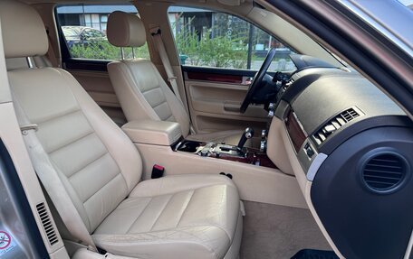 Volkswagen Touareg III, 2006 год, 980 000 рублей, 14 фотография