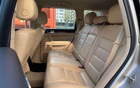 Volkswagen Touareg III, 2006 год, 980 000 рублей, 22 фотография