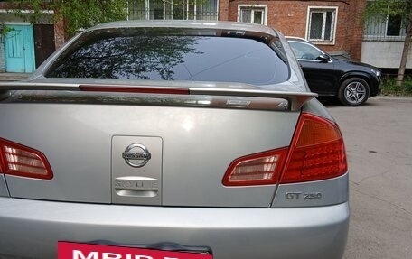 Nissan Skyline, 2002 год, 690 000 рублей, 3 фотография