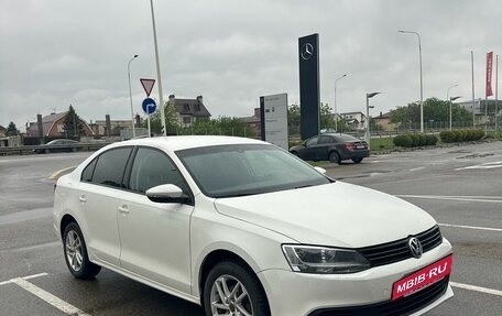 Volkswagen Jetta VI, 2012 год, 1 220 000 рублей, 3 фотография