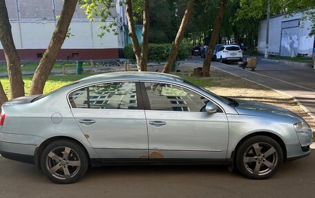 Volkswagen Passat B6, 2006 год, 680 000 рублей, 2 фотография