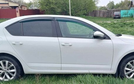 Skoda Octavia, 2017 год, 1 830 000 рублей, 3 фотография