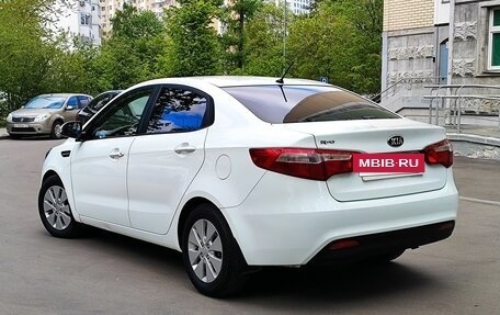 KIA Rio III рестайлинг, 2013 год, 945 000 рублей, 6 фотография